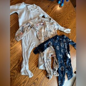 •SOLD•  Organic Cotton Baby Sleeper/Footie Bundle (fragrance free house)